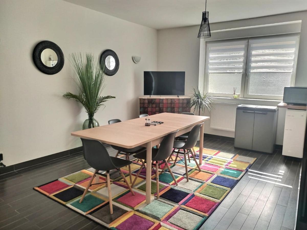 Ch Privee 18M - Canape - Netflix - Appart 120M Woippy Exterior photo
